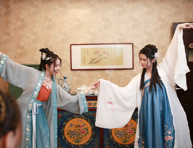 青岛市南足疗足浴会所艺师风采（八）最多本地男士的首选spa